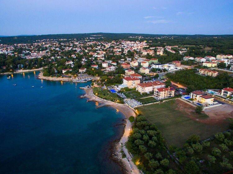 Luxury Apartments Villa Matea 2 Malinska Buitenkant foto