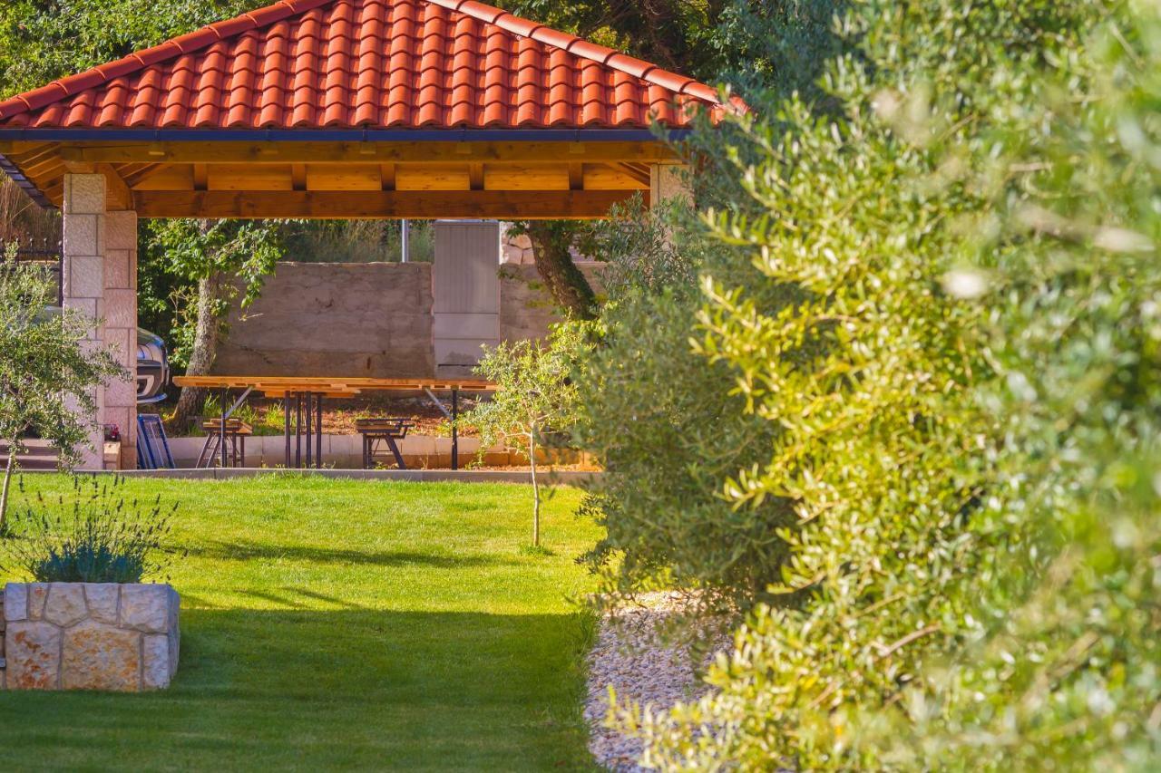 Luxury Apartments Villa Matea 2 Malinska Buitenkant foto