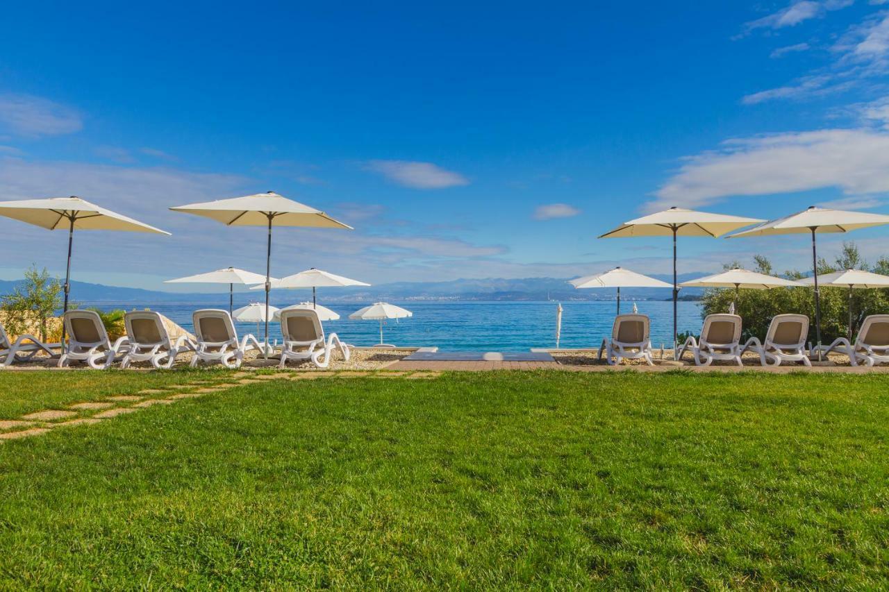 Luxury Apartments Villa Matea 2 Malinska Buitenkant foto